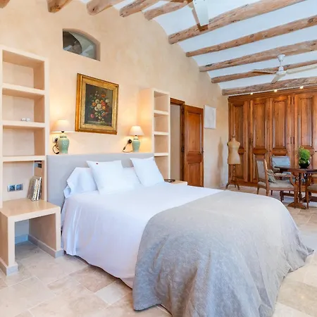 Villa Casa De Piedra Ubicada En El Exclusivo Wine Village De Viladellops, Te Ofrece Experiencia Unica, Donde El Lujo Y La Tradicion Se Fusionan En Un Entorno Natural Privilegiado Viladellops