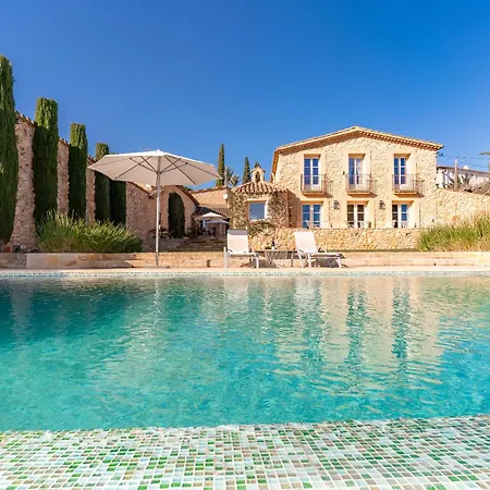 Villa Casa De Piedra Ubicada En El Exclusivo Wine Village De Viladellops, Te Ofrece Experiencia Unica, Donde El Lujo Y La Tradicion Se Fusionan En Un Entorno Natural Privilegiado Viladellops